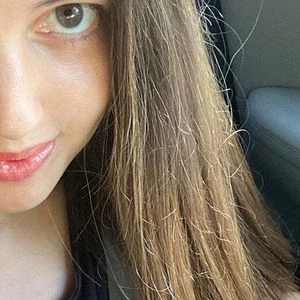 Adrianna Eves