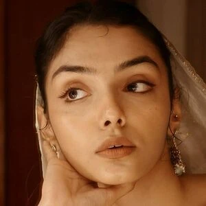 Malvika Lilla