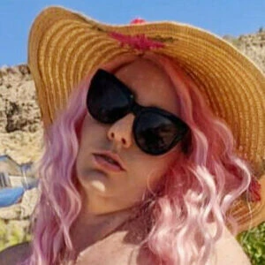 madam_genevieve