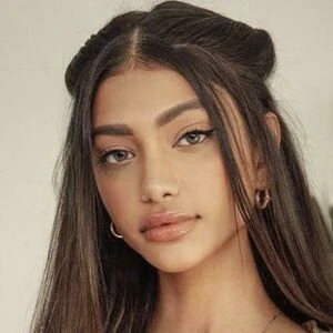 Alanna Panday