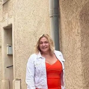 Tess Mature