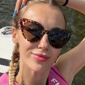 eva_amelia_vip19