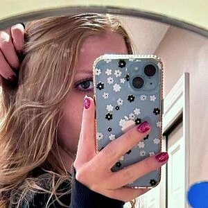 kinkyy.kenziee