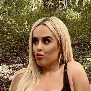 emily_louiseuk