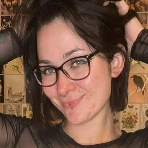 rastagirlhotfree