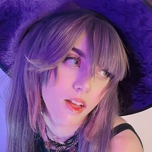 comely_cos
