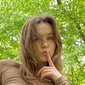 goddessjuliabangs