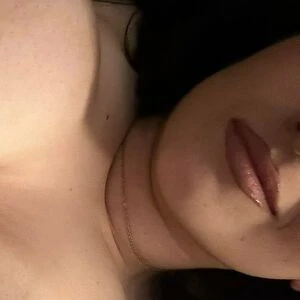 busty_lyra