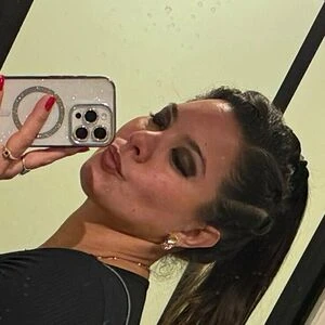 misscaroline27