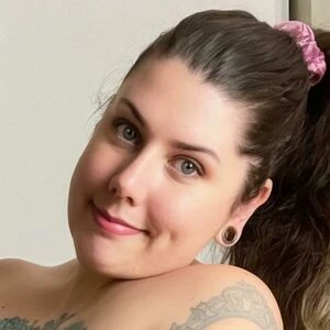 hollybabyxoxo