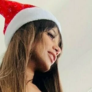 angiemcqueen