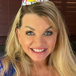 vickyvette