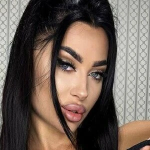 midnightnicole
