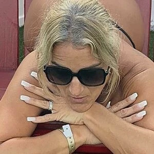 sexybeachmom49