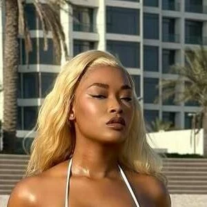 Cyan Boujee