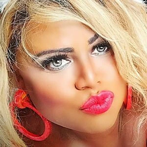larissaclosetransex