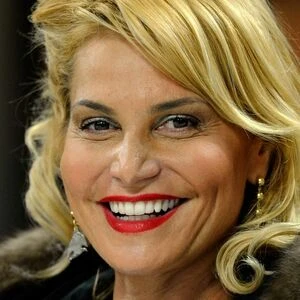 Simona Ventura