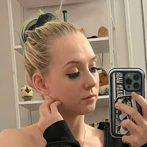 miss_viviann