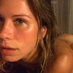abrilvalen23