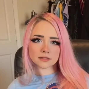 VIPeachy