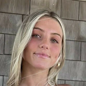 Chloe Dinello