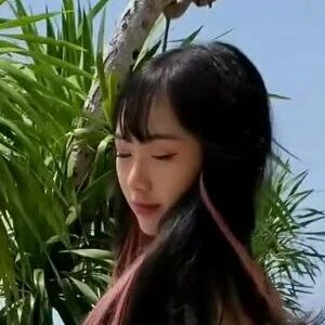Tiny Thuy