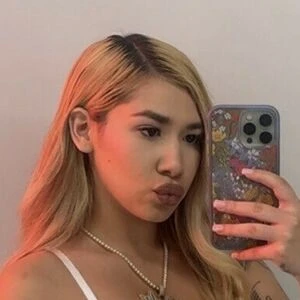 queencharmz7