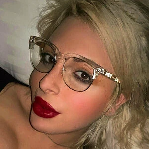 theblondiebunnyx