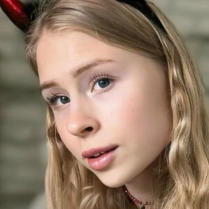 gemmy_grace