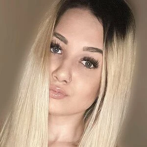 Blondde23