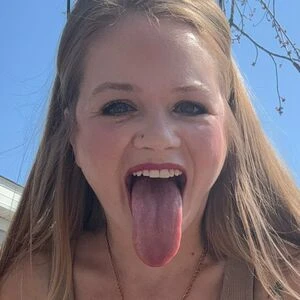 longtonguekate2.0