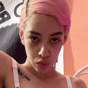 yourfavoritenextdoorgirl