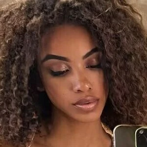 aysiavernell
