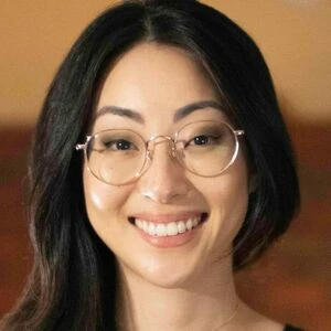 Dami Lee