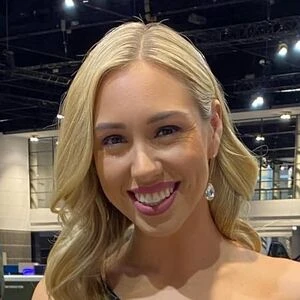 Stephanie Wade