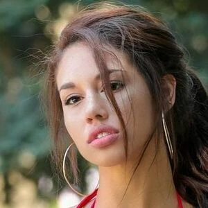 ella_bella