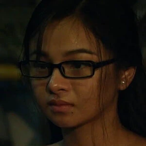 Angeli Khang