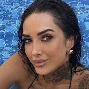 Holly Topenn