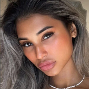 _aniishaa