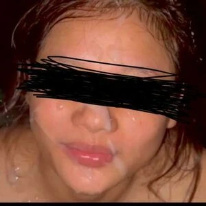 AznCumQueenR