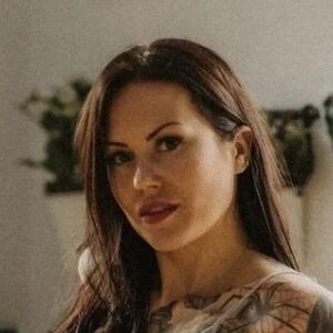 Gina Ray