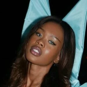 Sinnakittie / blasiankittymeowmeowkunt / kittygonebaddest / promisedkitty