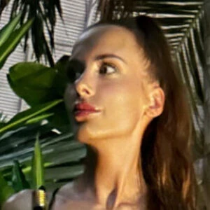 realannylicious