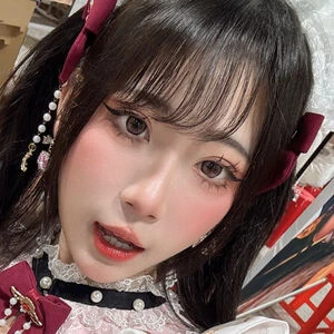 凌晨 Ling Chen / qaws_1109