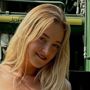 emily peperoni