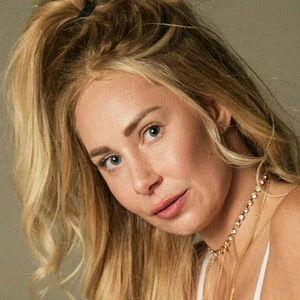 Kelly Monroe