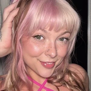 ItsHazelHoney