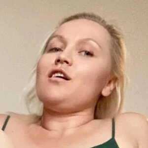 cherryvelvetgoddess