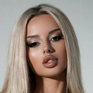lovely_liza_doll