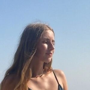 Fia_Elara